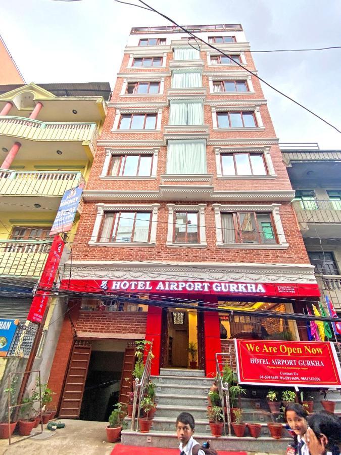 Hotel Airport Gurkha カトマンズ エクステリア 写真